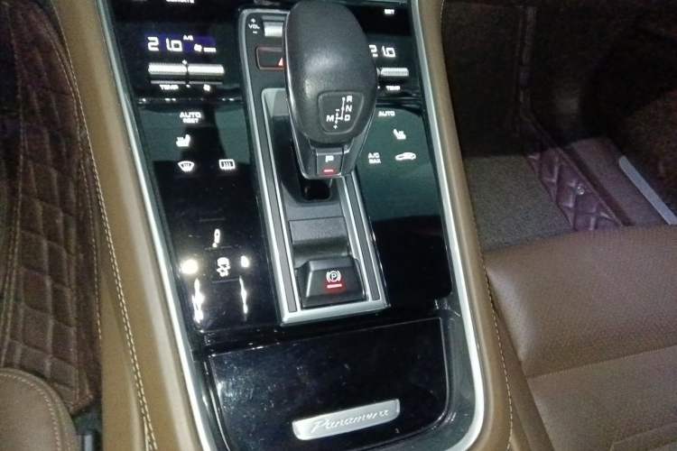 Used Porsche Panamera 2017 Panamera 3.0T Gear Lever