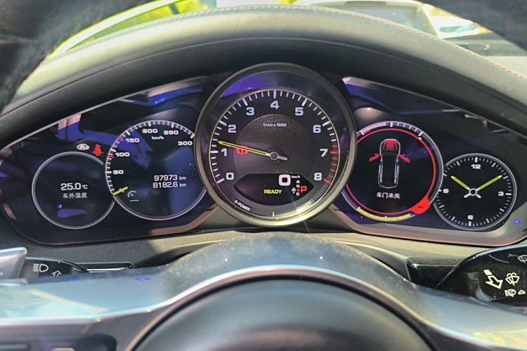 Used Porsche Panamera 2017 Panamera 4 E-Hybrid Executive Long Wheelbase 2.9T Instrument Cluster