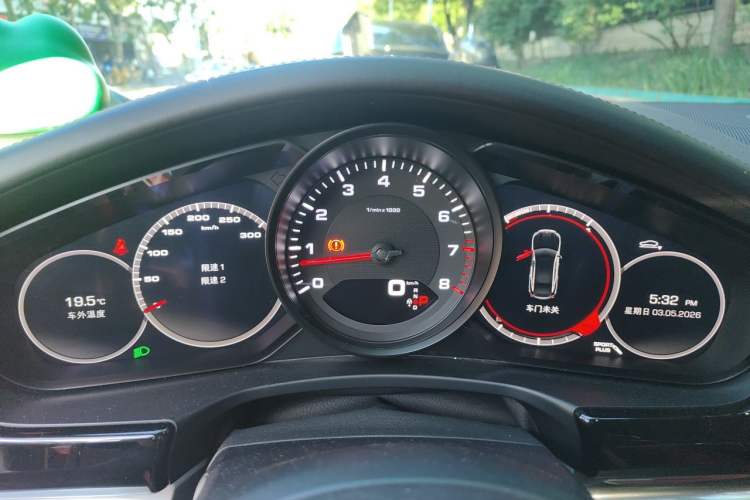 Used Porsche Panamera 2017 Panamera Executive Long Wheelbase 3.0T Instrument Cluster