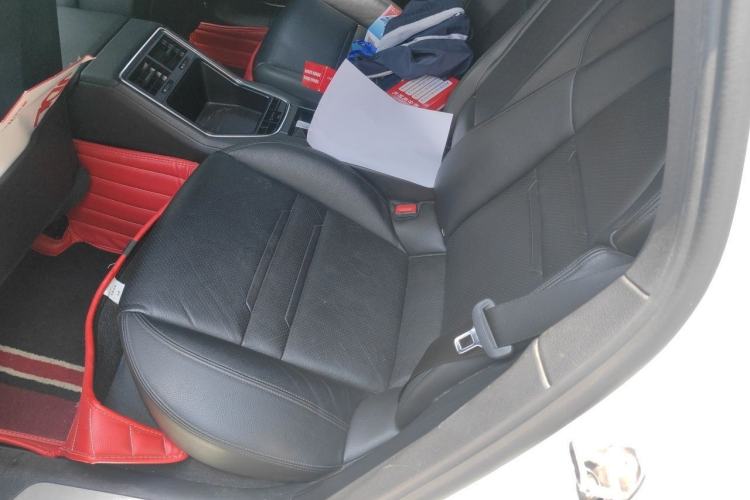 Used Porsche Panamera 2017 Panamera 3.0T Left Rear Seat