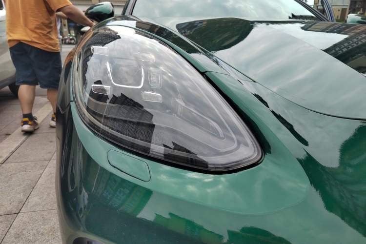 Used Porsche Panamera 2017 Panamera 3.0T Right Front Headlight