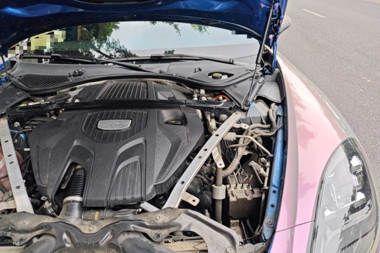 Used Porsche Panamera 2017 Panamera 3.0T Engine Bay Left