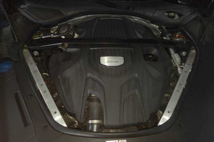 Used Porsche Panamera 2017 Panamera Executive Long Wheelbase 3.0T Engine Bay