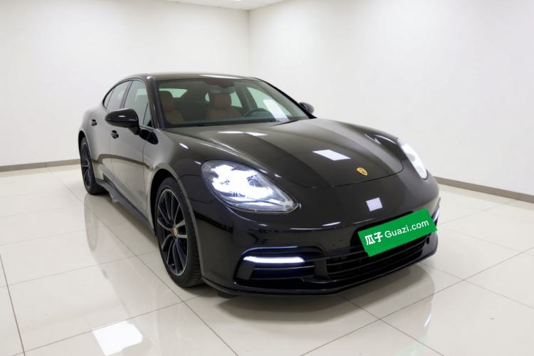 Used Porsche Panamera 2017 Panamera Executive Long Wheelbase 3.0T Front Right 45 Deg