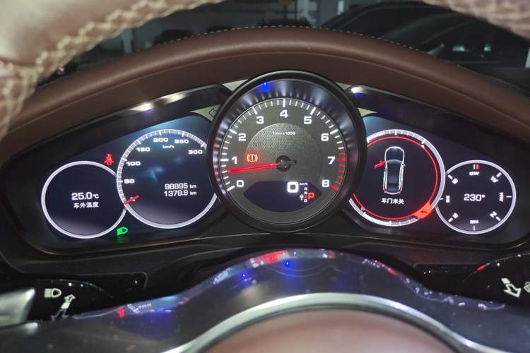 Used Porsche Panamera 2017 Panamera Executive Long Wheelbase 3.0T Instrument Cluster