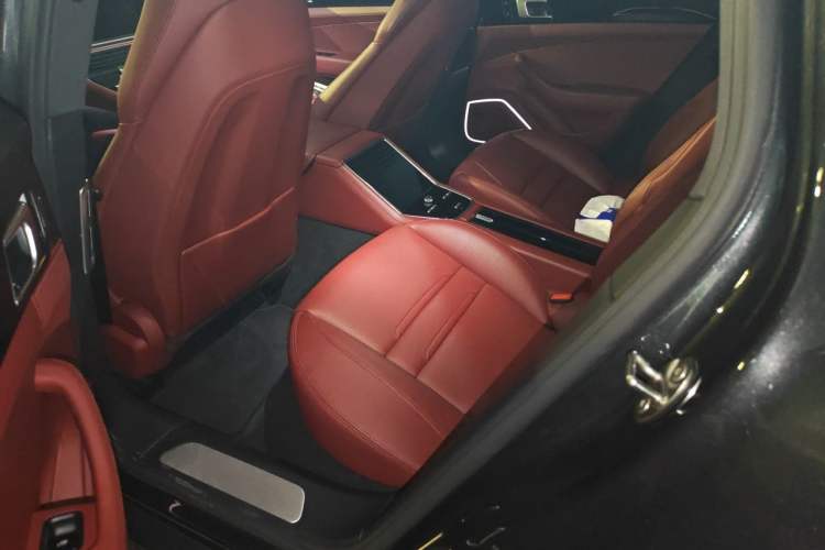 Used Porsche Panamera 2017 Panamera 3.0T Left Rear Seat