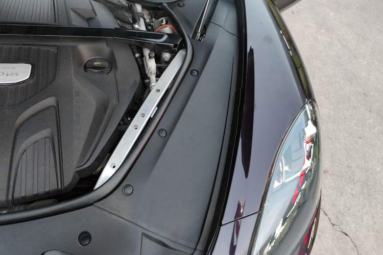 Used Porsche Panamera 2017 Panamera 4 Executive Long Wheelbase 3.0T Engine Bay Left