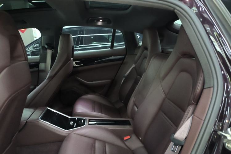 Used Porsche Panamera 2017 Panamera 3.0T Left Rear Seat