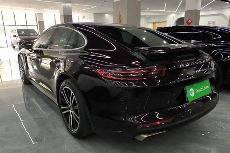 Used Porsche Panamera 2017 Panamera 3.0T Rear Left 45 Deg