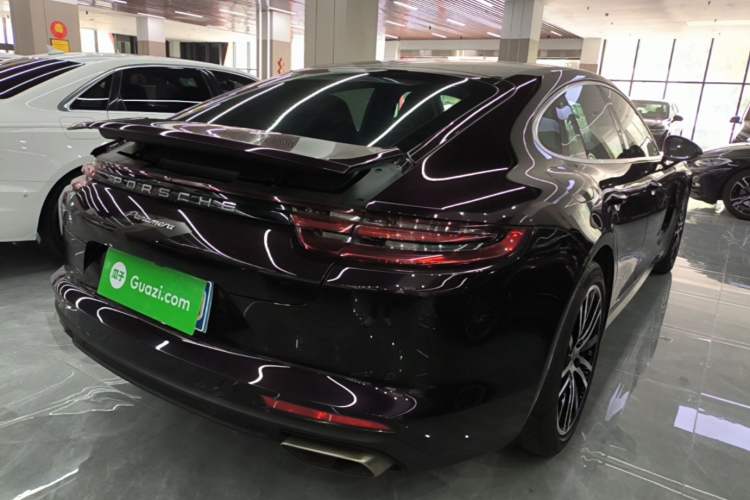 Used Porsche Panamera 2017 Panamera 3.0T Rear Right 45 Deg