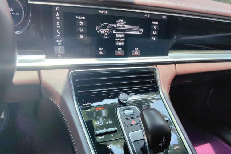 Used Porsche Panamera 2017 Panamera 3.0T Audio And AC Panel