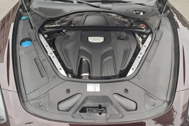 Used Porsche Panamera 2017 Panamera 3.0T Engine Bay