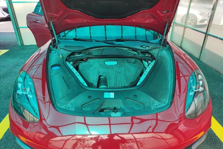 Used Porsche Panamera 2017 Panamera 4 Executive Long Wheelbase 3.0T Engine Bay