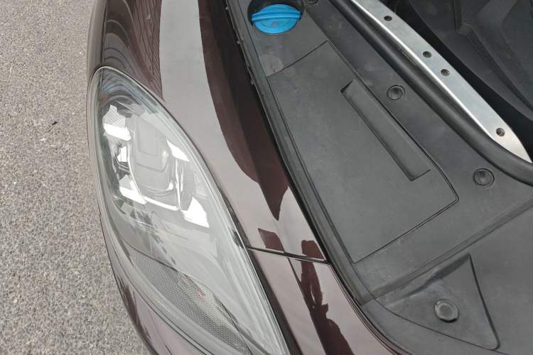 Used Porsche Panamera 2017 Panamera 3.0T Engine Bay Right