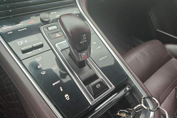 Used Porsche Panamera 2017 Panamera 3.0T Gear Lever
