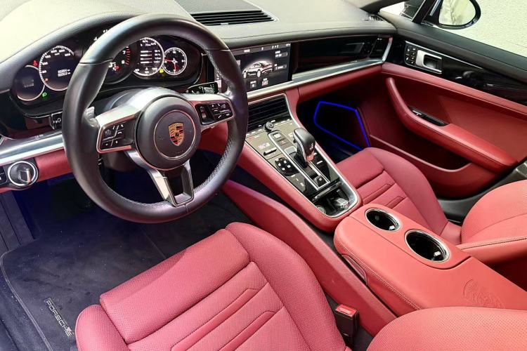 Used Porsche Panamera 2017 Panamera 3.0T Interior 1