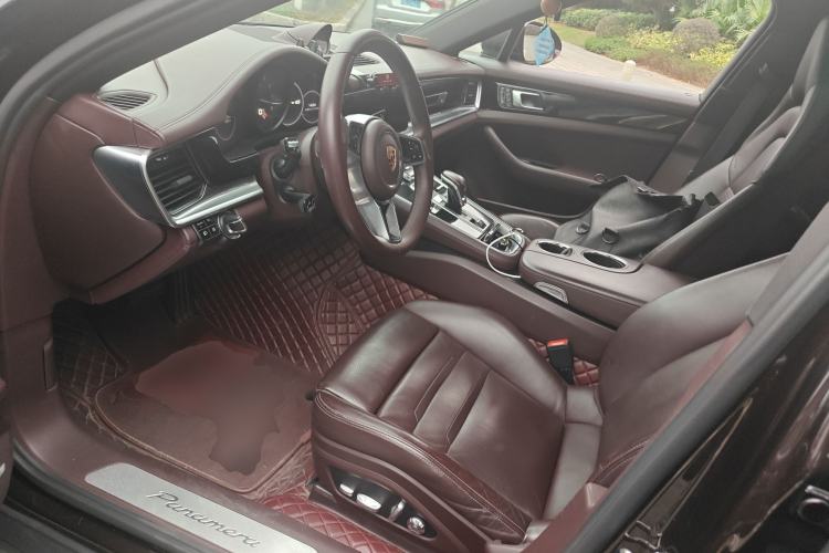 Used Porsche Panamera 2017 Panamera 3.0T Left Front Seat