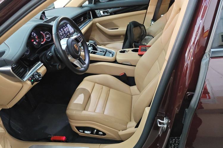 Used Porsche Panamera 2017 Panamera 3.0T Left Front Seat