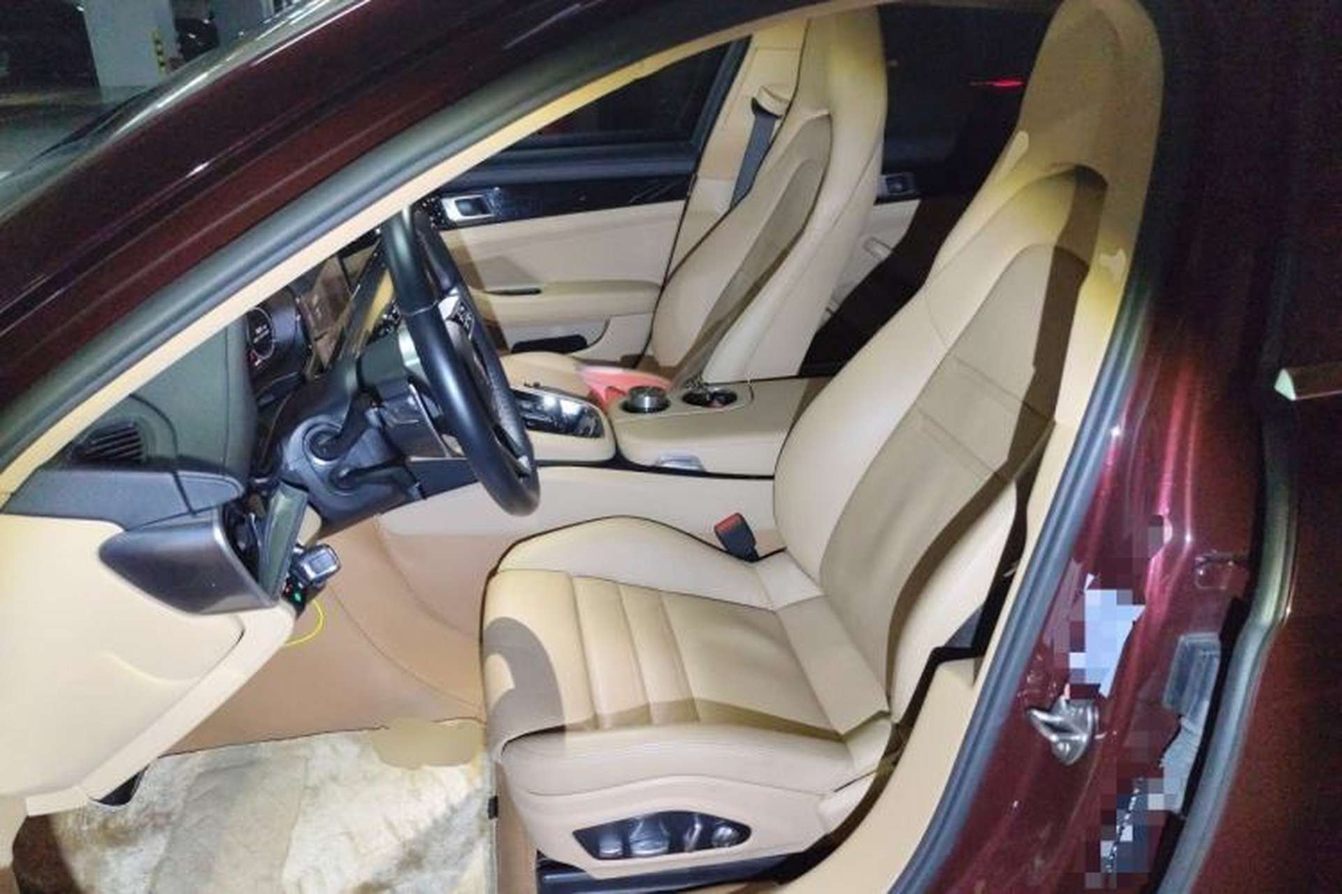 Used Porsche Panamera 2017 Panamera Executive Long Wheelbase 3.0T Left Front Seat