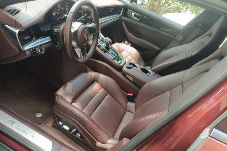 Used Porsche Panamera 2017 Panamera 3.0T Left Front Seat