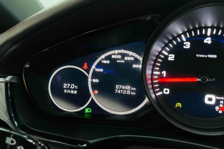 Used Porsche Panamera 2017 Panamera Executive Long Wheelbase 3.0T Odometer Close Up