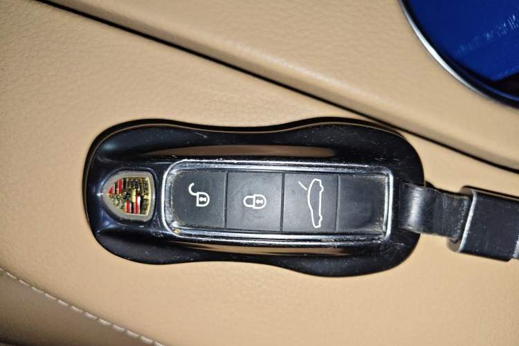 Used Porsche Panamera 2017 Panamera 3.0T Vehicle Key