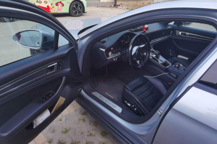 Used Porsche Panamera 2017 Panamera 4S 2.9T Driver Seat