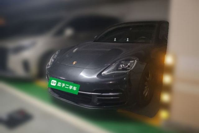 Porsche Panamera 2017 Panamera 4 Executive Long Wheelbase 3.0T с пробегом