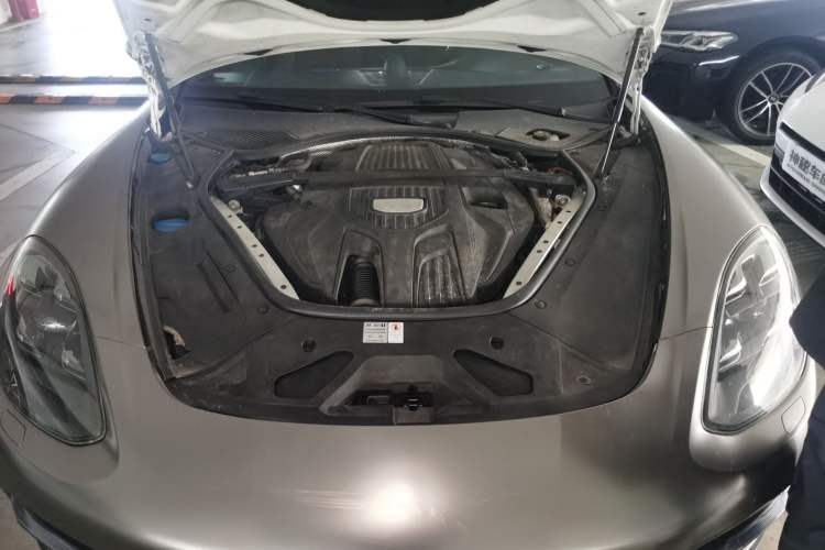 Used Porsche Panamera 2017 Panamera 3.0T Engine Bay
