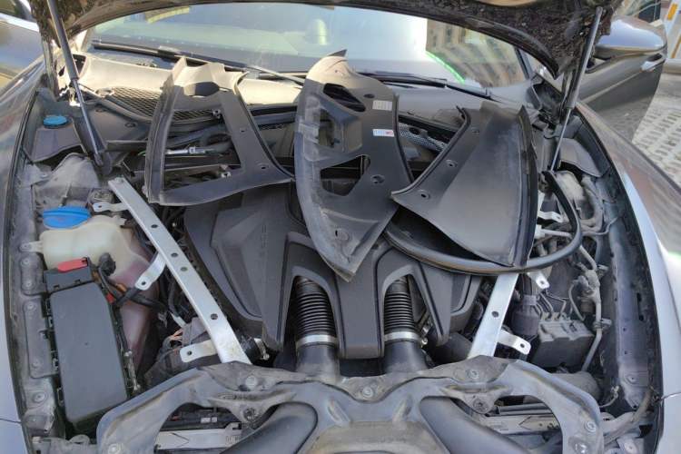 Used Porsche Panamera 2017 Panamera 4S 2.9T Engine Bay