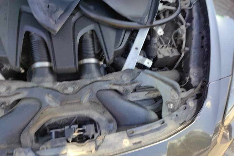 Used Porsche Panamera 2017 Panamera 4S 2.9T Engine Bay Left