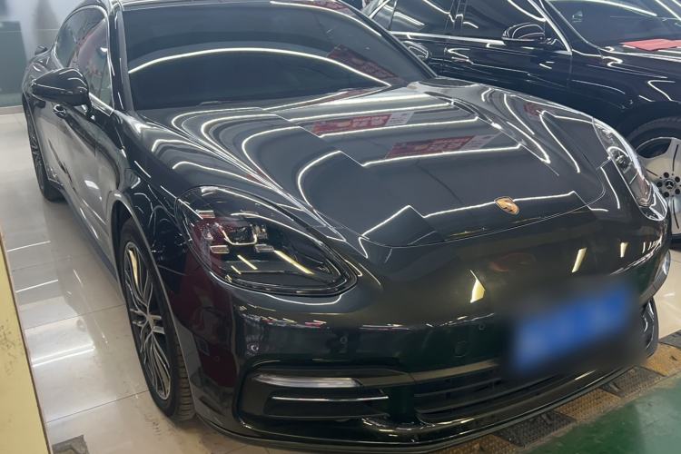 Used Porsche Panamera 2017 Panamera Executive Long Wheelbase 3.0T Exterior 2