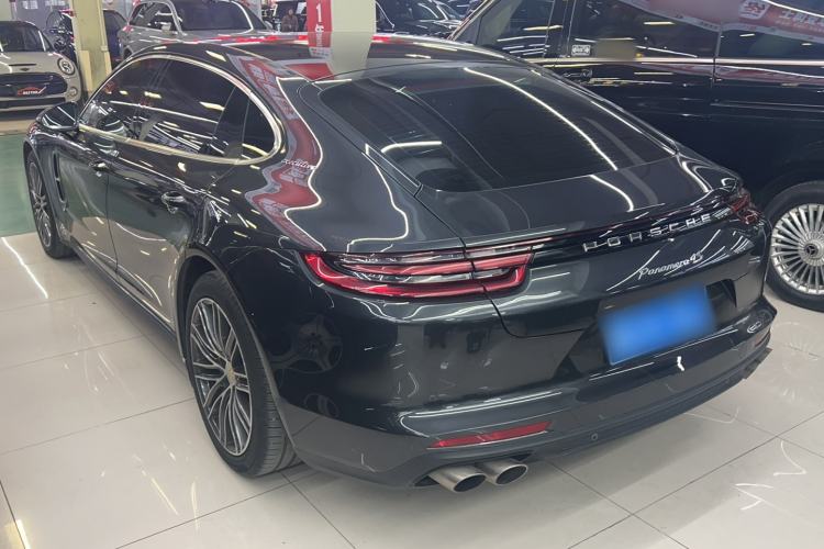 Used Porsche Panamera 2017 Panamera Executive Long Wheelbase 3.0T Exterior 4