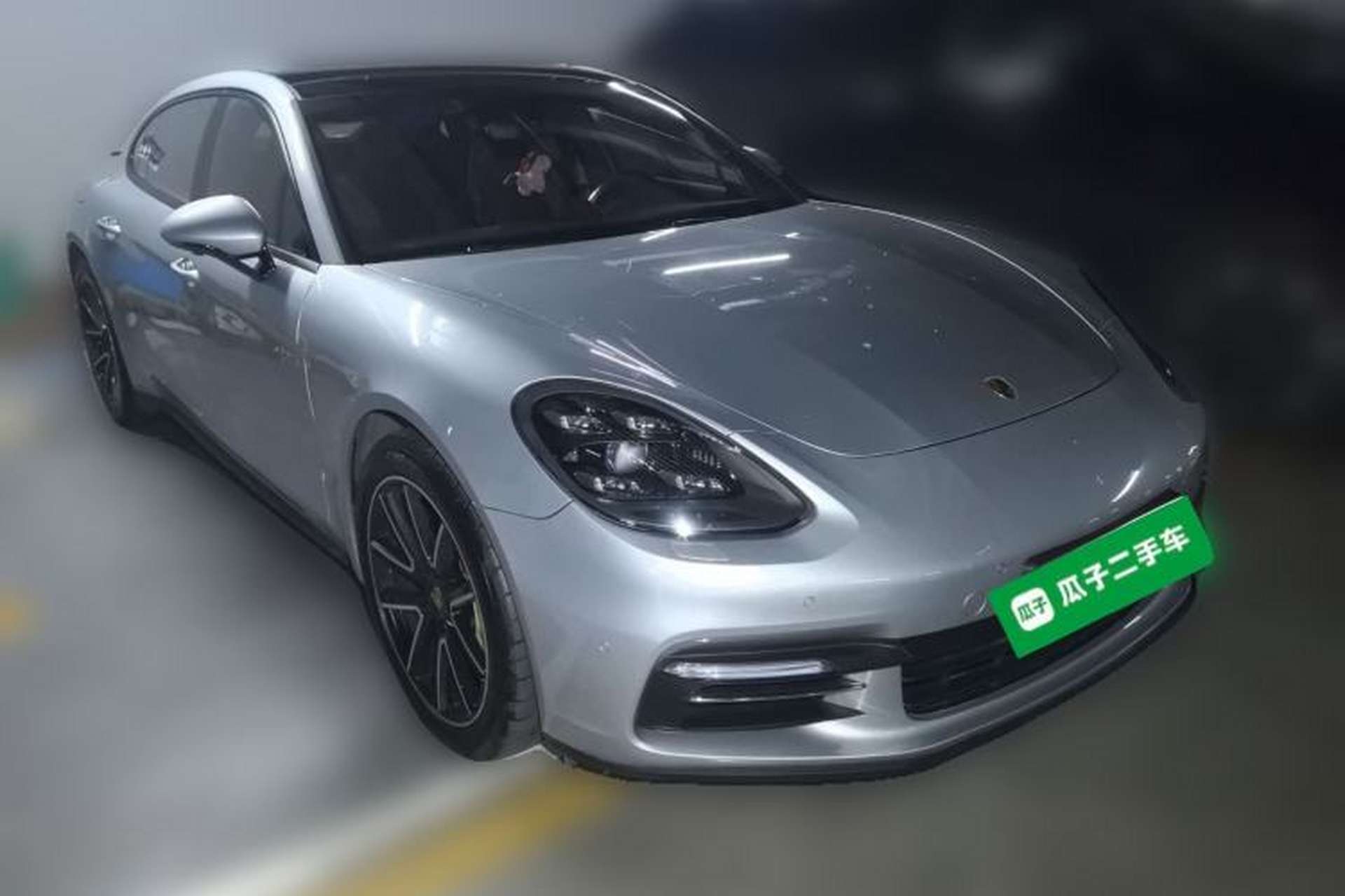 Used Porsche Panamera 2017 Panamera 4 E-Hybrid Executive Long Wheelbase 2.9T Front Right 45 Deg