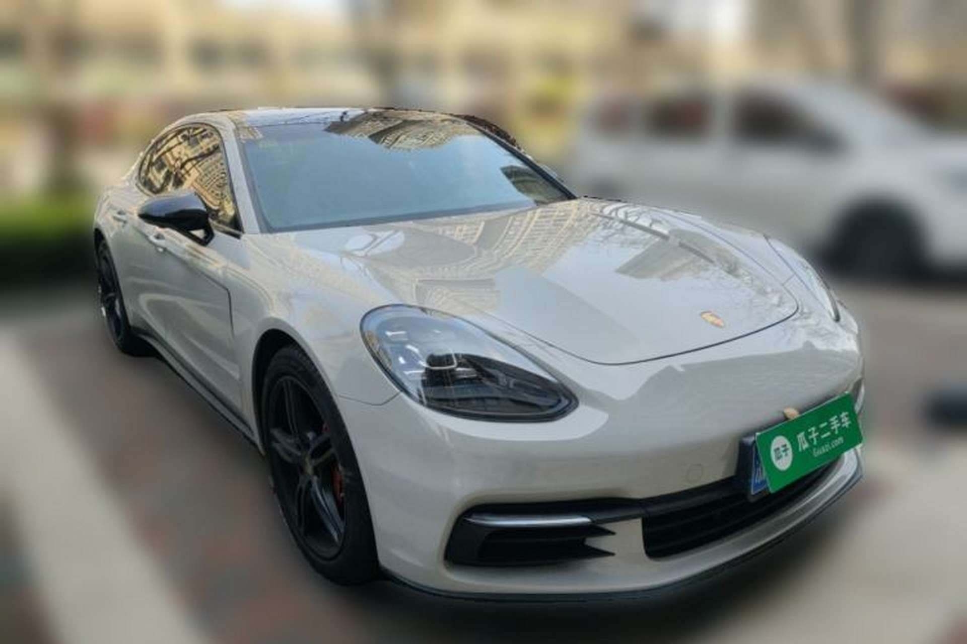 Used Porsche Panamera 2017 Panamera 3.0T Front Right 45 Deg