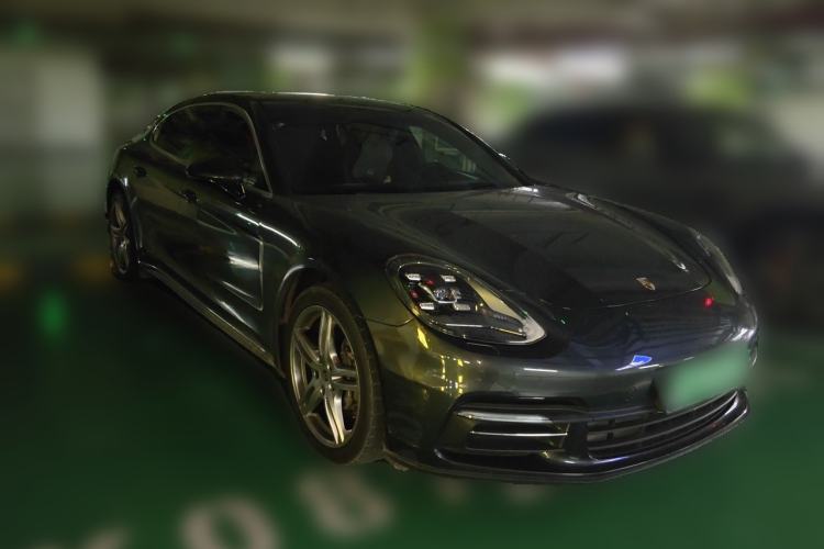 Used Porsche Panamera 2017 Panamera 4 Executive Long Wheelbase 3.0T Front Right 45 Deg