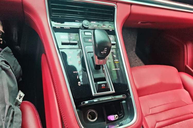 Used Porsche Panamera 2017 Panamera 3.0T Gear Lever