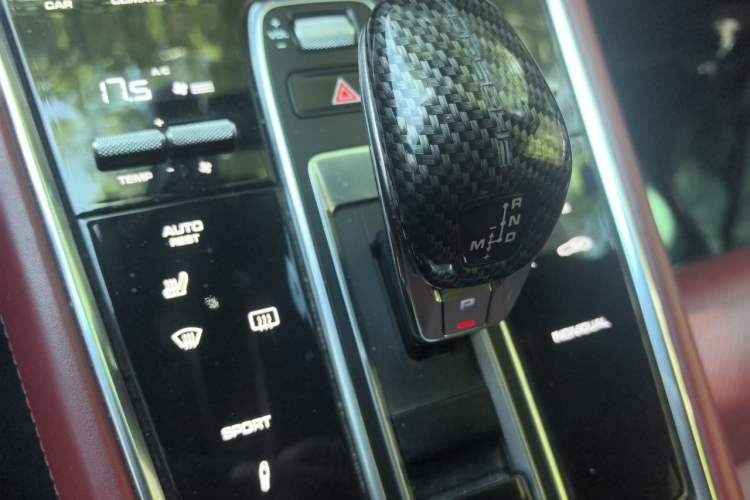 Used Porsche Panamera 2017 Panamera 3.0T Gear Lever