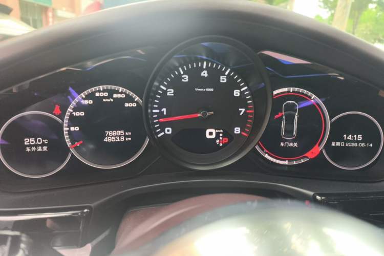 Used Porsche Panamera 2017 Panamera Executive Long Wheelbase 3.0T Instrument Cluster