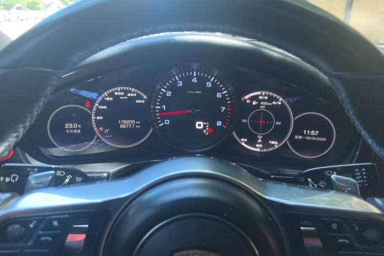 Used Porsche Panamera 2017 Panamera 3.0T Instrument Cluster