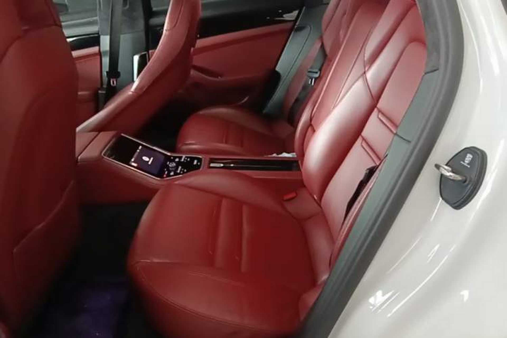 Used Porsche Panamera 2017 Panamera 3.0T Left Rear Seat