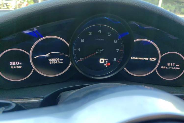 Used Porsche Panamera 2017 Panamera 4S 2.9T Odometer Close Up
