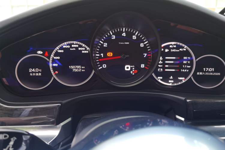 Used Porsche Panamera 2017 Panamera 4S 2.9T Odometer Close Up