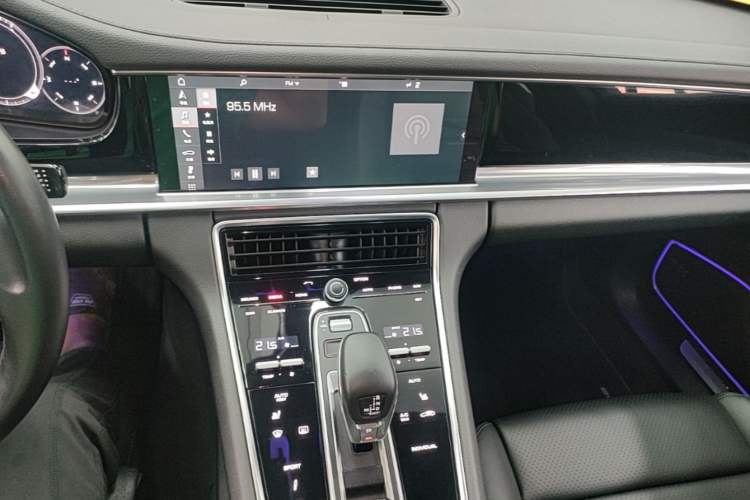 Used Porsche Panamera 2017 Panamera 3.0T Audio And AC Panel