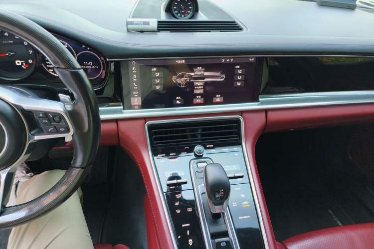 Used Porsche Panamera 2017 Panamera Executive Long Wheelbase 3.0T Audio And AC Panel