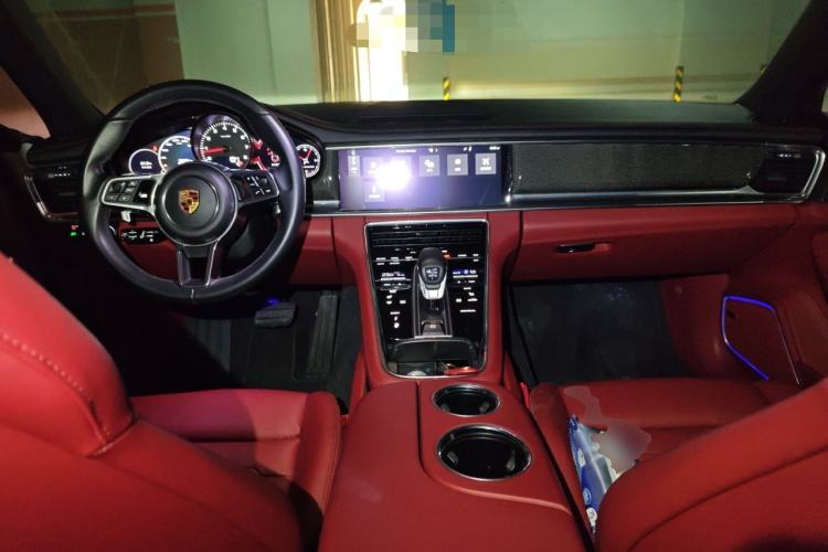 Used Porsche Panamera 2017 Panamera 3.0T Center Console