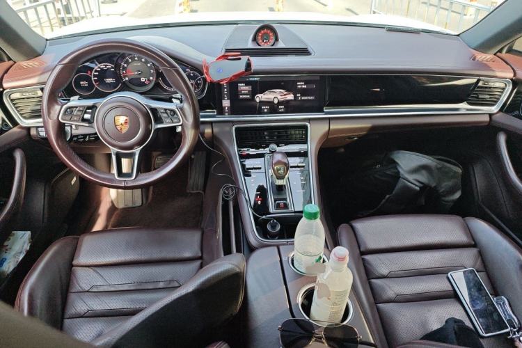 Used Porsche Panamera 2017 Panamera 3.0T Center Console