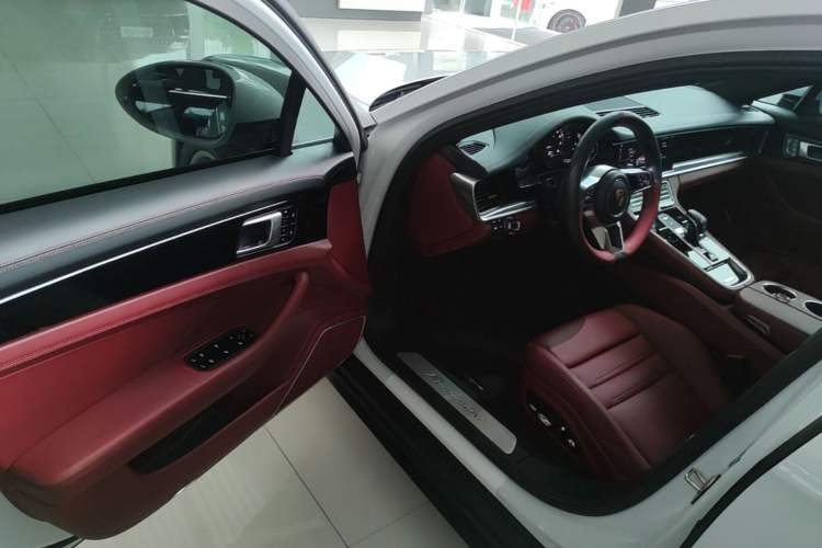 Used Porsche Panamera 2017 Panamera 3.0T Driver Seat