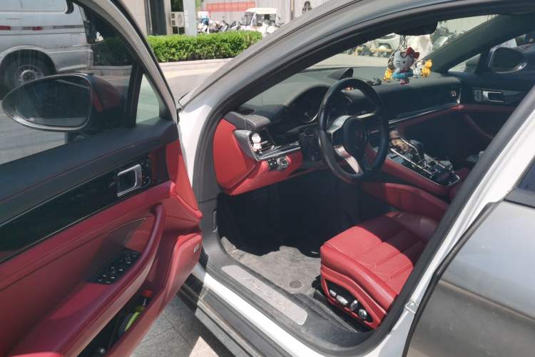 Used Porsche Panamera 2017 Panamera 3.0T Driver Seat