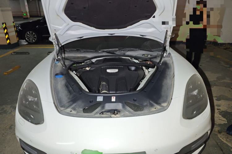 Used Porsche Panamera 2017 Panamera 3.0T Engine Bay